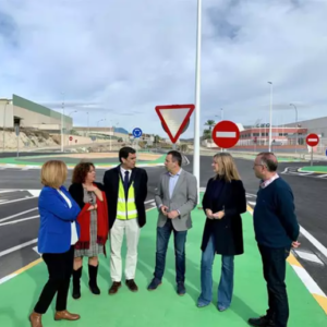Una nueva rotonda en el Polígono Industrial de Abanilla refuerza la seguridad vial